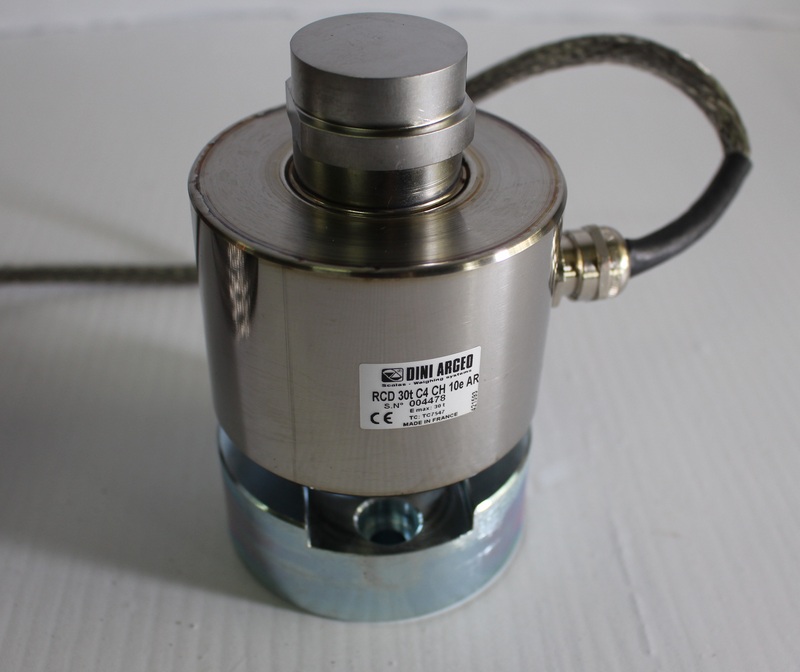 images/upload/loadcell-xe-tai-tai-ky-thuat-so-rcd_1503057742.jpg