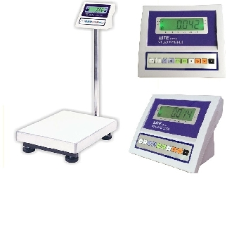 ng dồn, đếm số lượng, kết nối máy in
- Màn hình hiển thị LCD số xanh nền sáng dễ đọc.
- Chức năng tự kiểm tra pin.Tự động sáng đèn,tự động tắt nguồn.
- Cổng giao tiếp RS-232( Lựa chọn).
- Màn hình hiển thị bằng trục đứng, phím chuyển đổi đơn vị kg/g/oz
- Thiết bị đạt độ chính xác cấp III theo tiêu chuẩn OIML.
- Thiết kế kiểu dá
