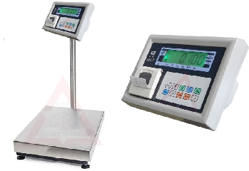  cho nhiều lĩnh vực
-         Chính xác cao( độ phân giải bên trong: 1/30,000) .
-         Màn hình hiển thị LCD xanh dể đọc.
-         Chức năng tự kiểm tra pin. Tự động sáng đèn LCD, tự động tắt nguồn.
-         Cổng giao tiếp RS-232( Lựa chọn).
-         Màn hình hiển thị bằng trục đứng , phím chuyển đổi đơn vị kg/lb,êm nhẹ.
-         Thiết bị đ