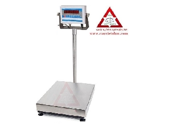 Thông tin sản phẩm và chức năng cân điện tử bàn VNS 203:
Sản phẩm đã được phê duyệt mẫu quốc gia. Được phép kiểm định trước khi đưa vào sử dụng
- Khung của cân bàn VNS 203 được làm hợp kim thép sơn tỉnh điện hoặc lựa chọn Inox, mặt bàn cân làm bằng Inox.
- Chân đế có thể di chuyển mọi địa hình, thiết kế vững chắc
- Sử dụng